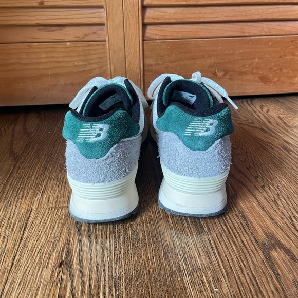 New Balance 574 - Picture 4 of 4